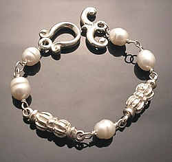 Anna Biggs jewelry at Station Gallery